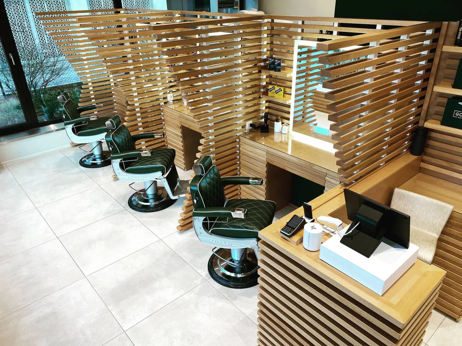 Exterior view of The Good Barbers Enge location at Alfred-Escher-Strasse 66, Zürich